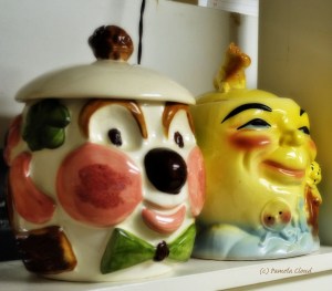 Cookie Jars at the Country Deli